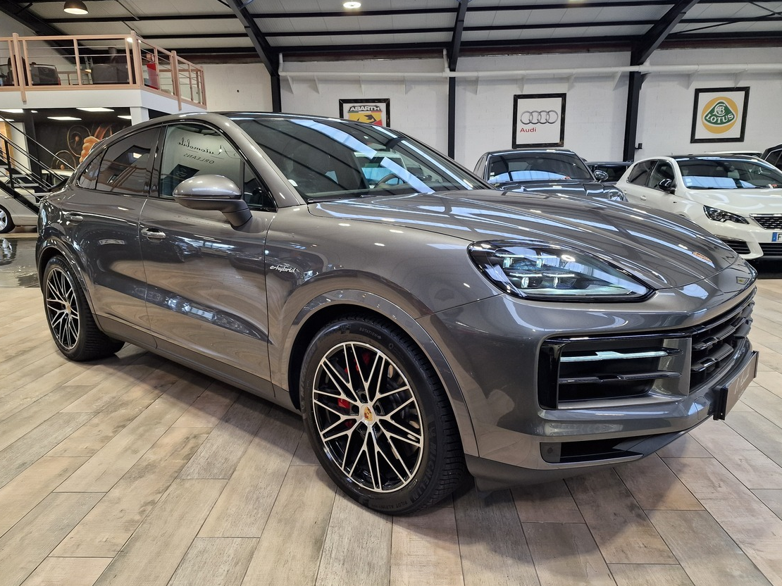 Porsche Cayenne Coupé III (2) 3.0 S E-HYBRID V6 519 FRANCAIS CP ORLEANS D