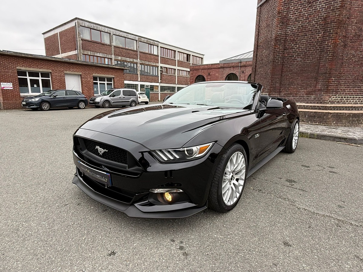 Ford Mustang Convertible GT V8 5.0L / ORIGINE FRANCE / REVISEE