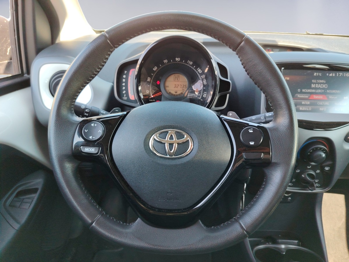 Toyota Aygo 1.0 VVTI BOITE AUTO