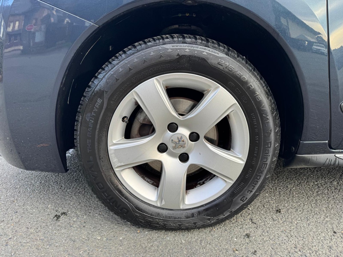 Peugeot 3008 1.6 HDi Allure - Révisé - Garantie