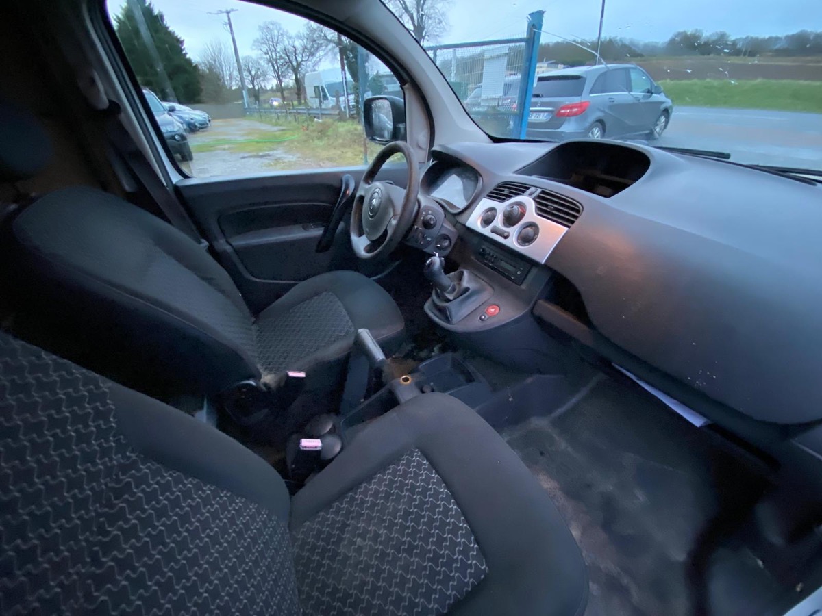 RENAULT Kangoo 1.5 dci 86cv 1ere main 