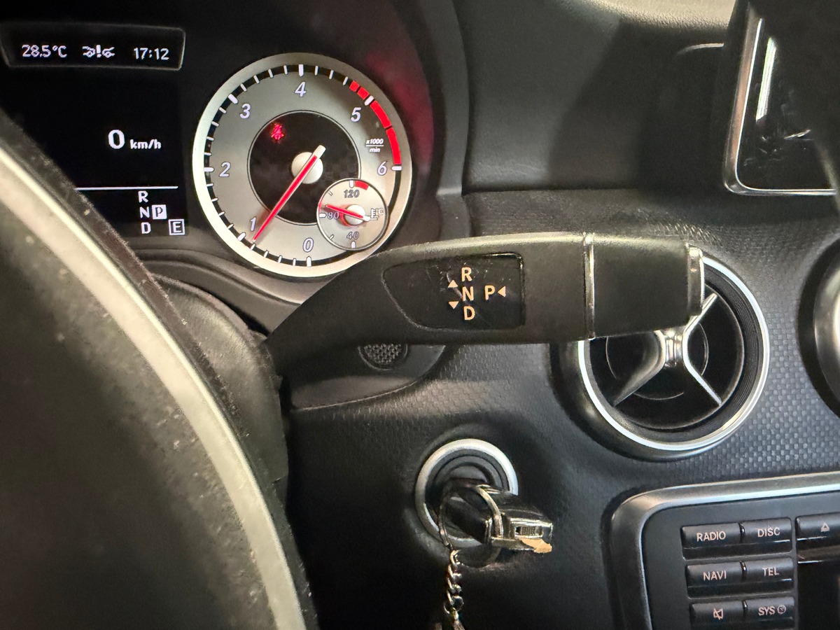 Mercedes Benz Classe A 180 cdi Sensation / Toit Panoramique Ouvrant