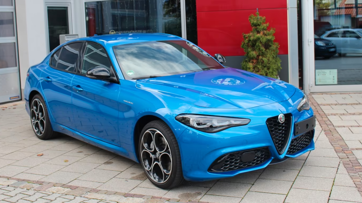 Alfa Romeo Giulia 2.0T 280ch Veloce Q4 AT8 Harman-Kardon Bleu Misano Métallisée