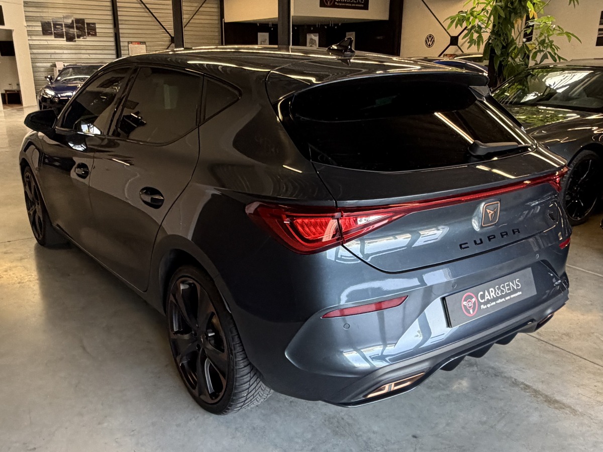Cupra Leon 1.4 e-Hybrid 245ch VZ / Sièges chauffants / Mode de conduite / Apple CarPlay