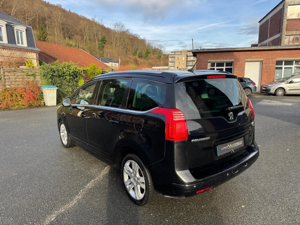 Peugeot 5008 1.6 E-HDI 115-7 Places-ALLURE-Boite Automatique-Garantie