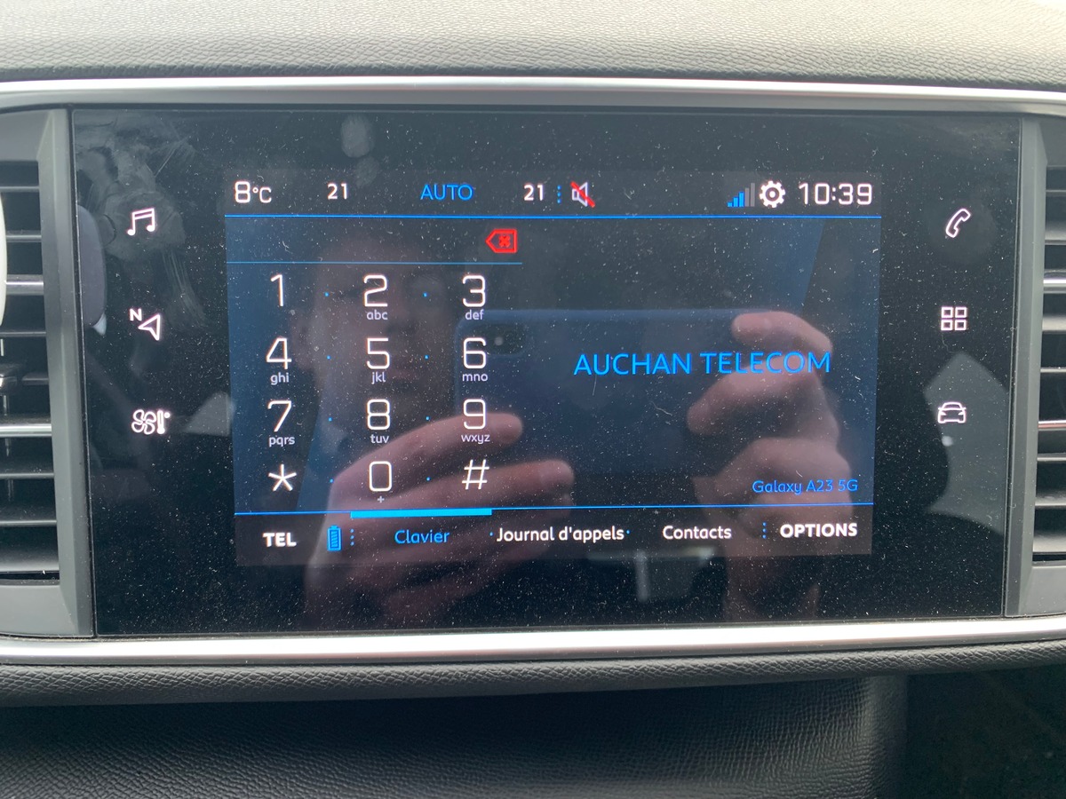 Peugeot 308 100 ch | Pack Attelage | Régulateur vitesse | Jantes Alu | Radar stationnement arriére