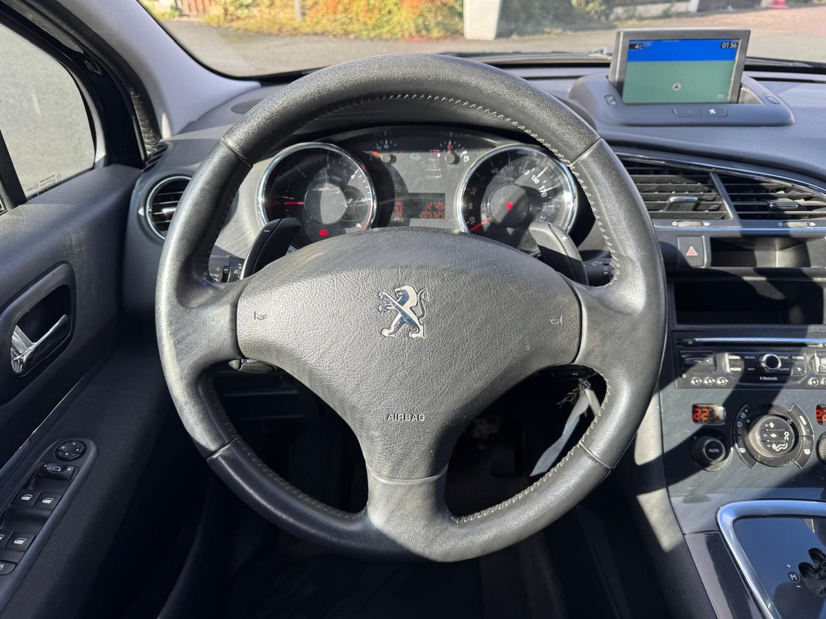 Peugeot 3008 phase 2 1.6 e-hdi 115cv Boite automatique Business Pack - garantie