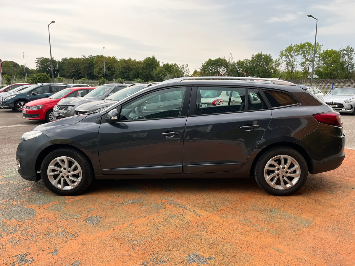 RENAULT Megane III Phase 2 Estate 1.5 dCi 110 CH