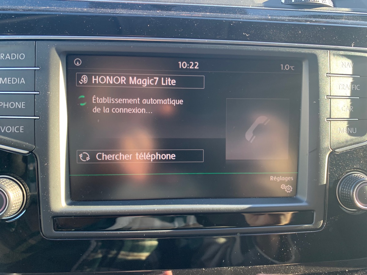 Volkswagen Touran 110 ch | 7 Places | Attelage | GPS | Radar de Stationnement Avant et Arriére