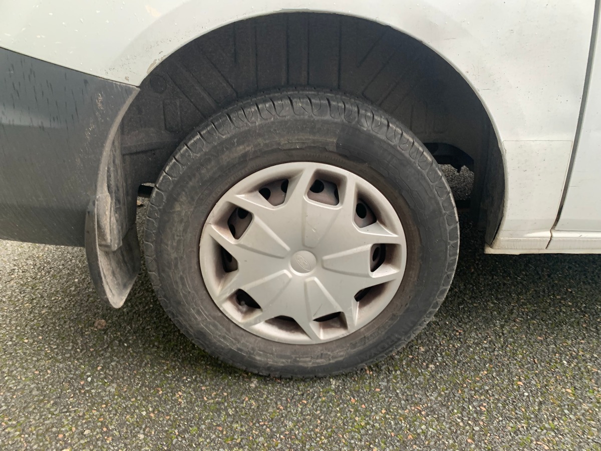 Ford TRANSIT CUSTOM 125 ch | Commandes du système audio au volant | Régulateur/limiteur de vitesse