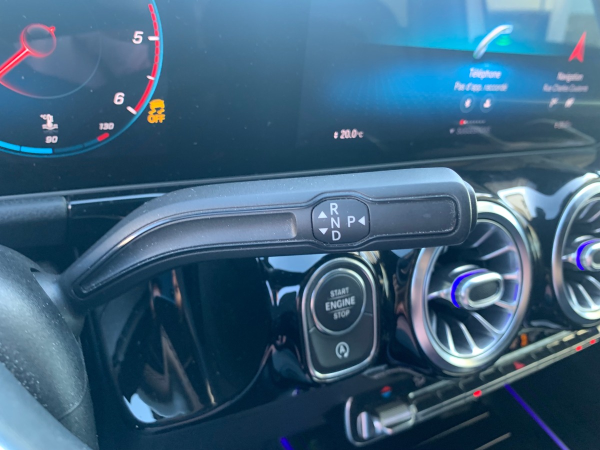 Mercedes-Benz Classe B 150 chevaux | Progressive Line | Siéges chauffants | Caméra recul | Attelage