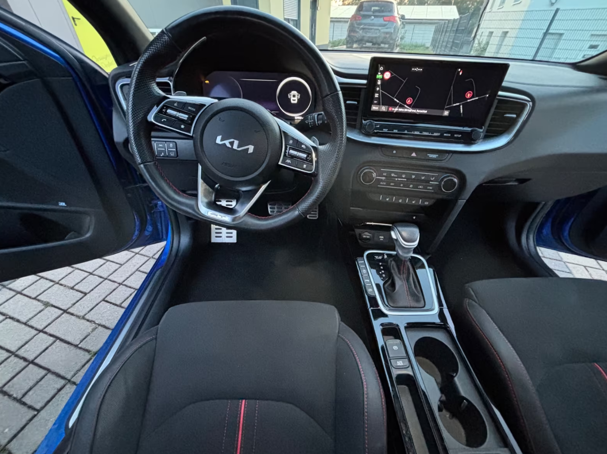 Kia ProCeed 1.6 T-GDI 204ch GT DCT7 Toit ouvrant Audio JBL