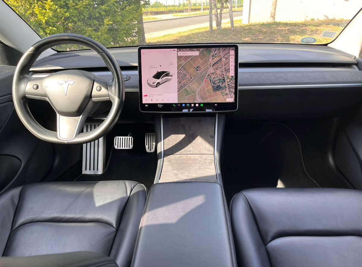Tesla Model 3 Dual Motor AWD (Long Range)