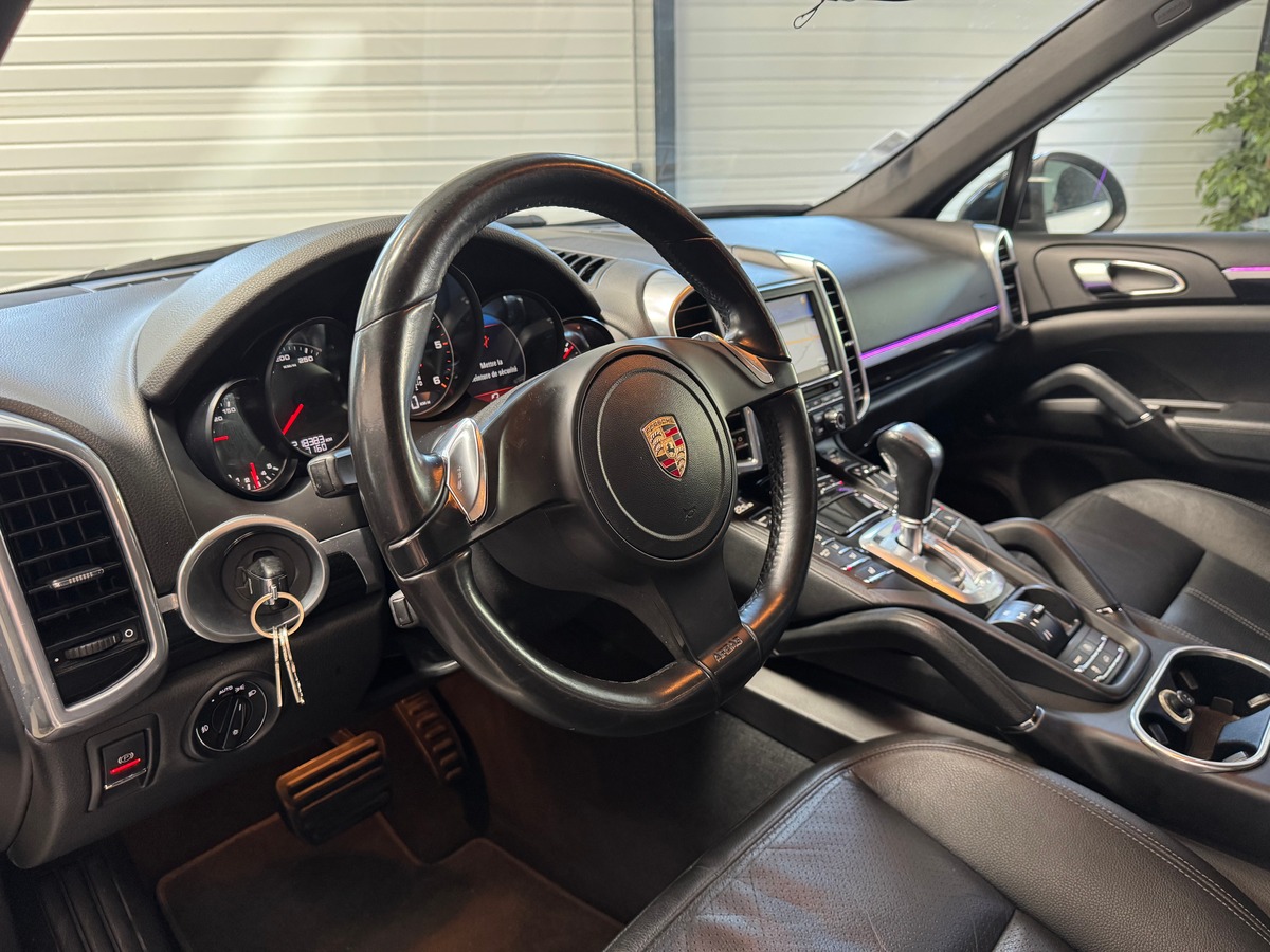 Porsche Cayenne 3.0 V6 Diesel 240ch Tiptronic S 8
