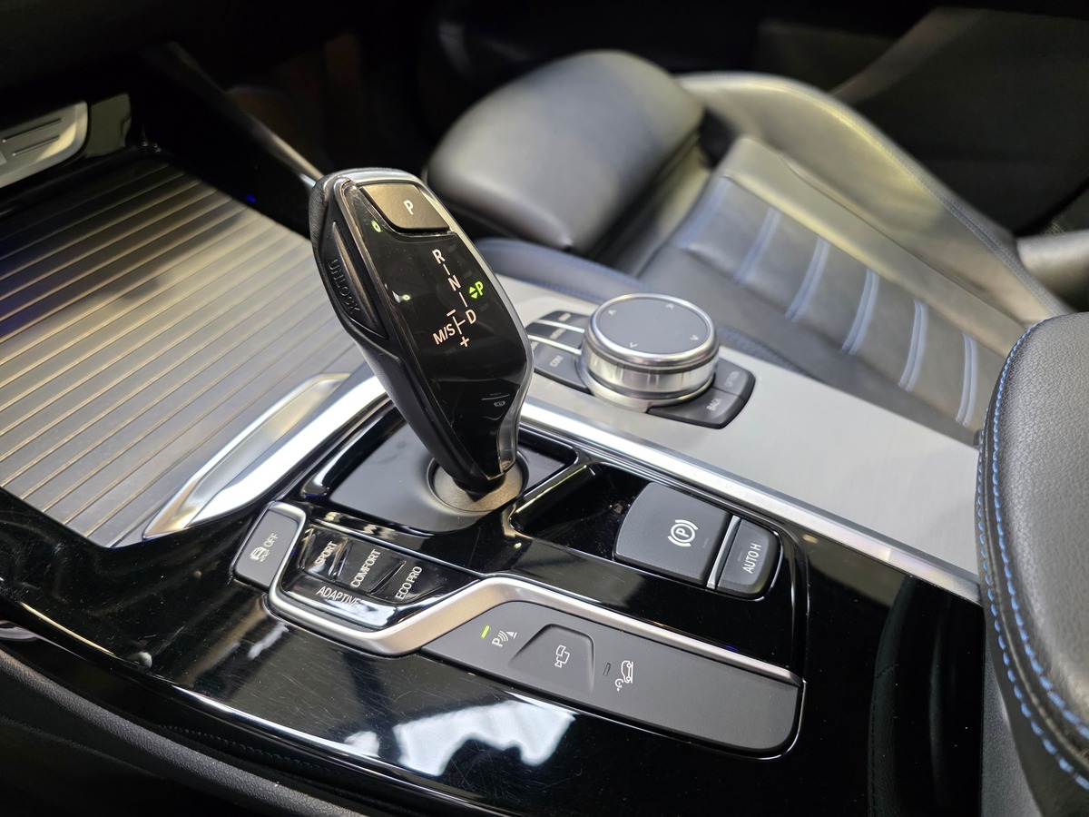 Bmw X3 3.0 M40IA 354 M40I TOIT PANO / HARMAN / CAM / ATTELAGE