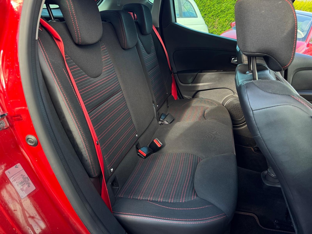 RENAULT Clio RS TROPHY