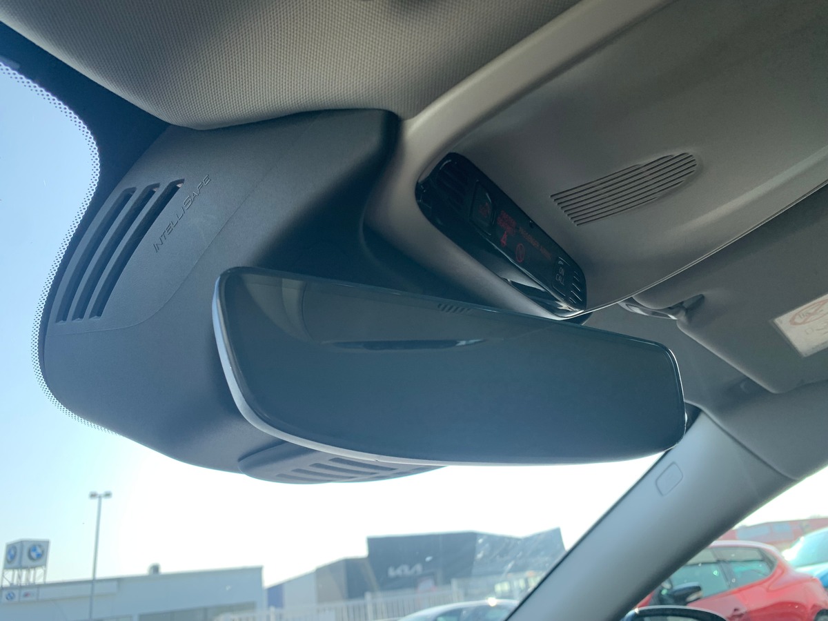 Volvo V60 150 ch | Momentum business | Caméra de recul | Avertisseur Angles Morts | Apple car Play