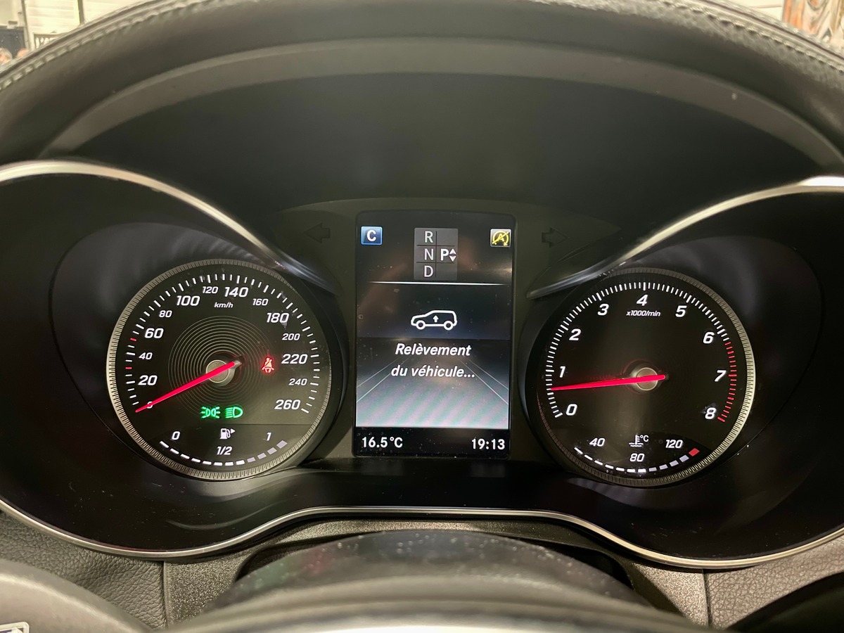 Mercedes-Benz Class GLC 300 Designo 245 4Matic BVA9 Full f