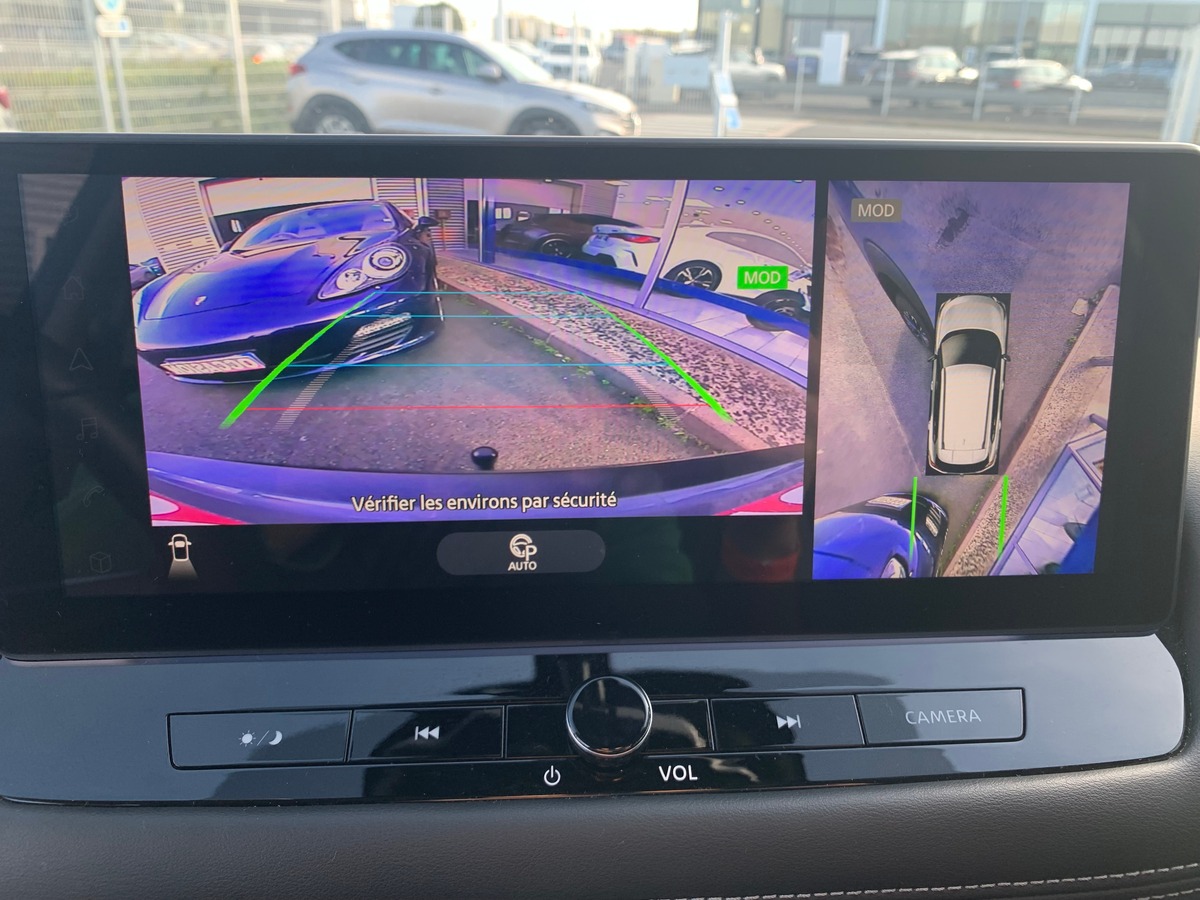 Nissan X-trail 204 | Tekna | Toit ouvrant panoramique | Caméra recul | Siéges chauffants | Attelage