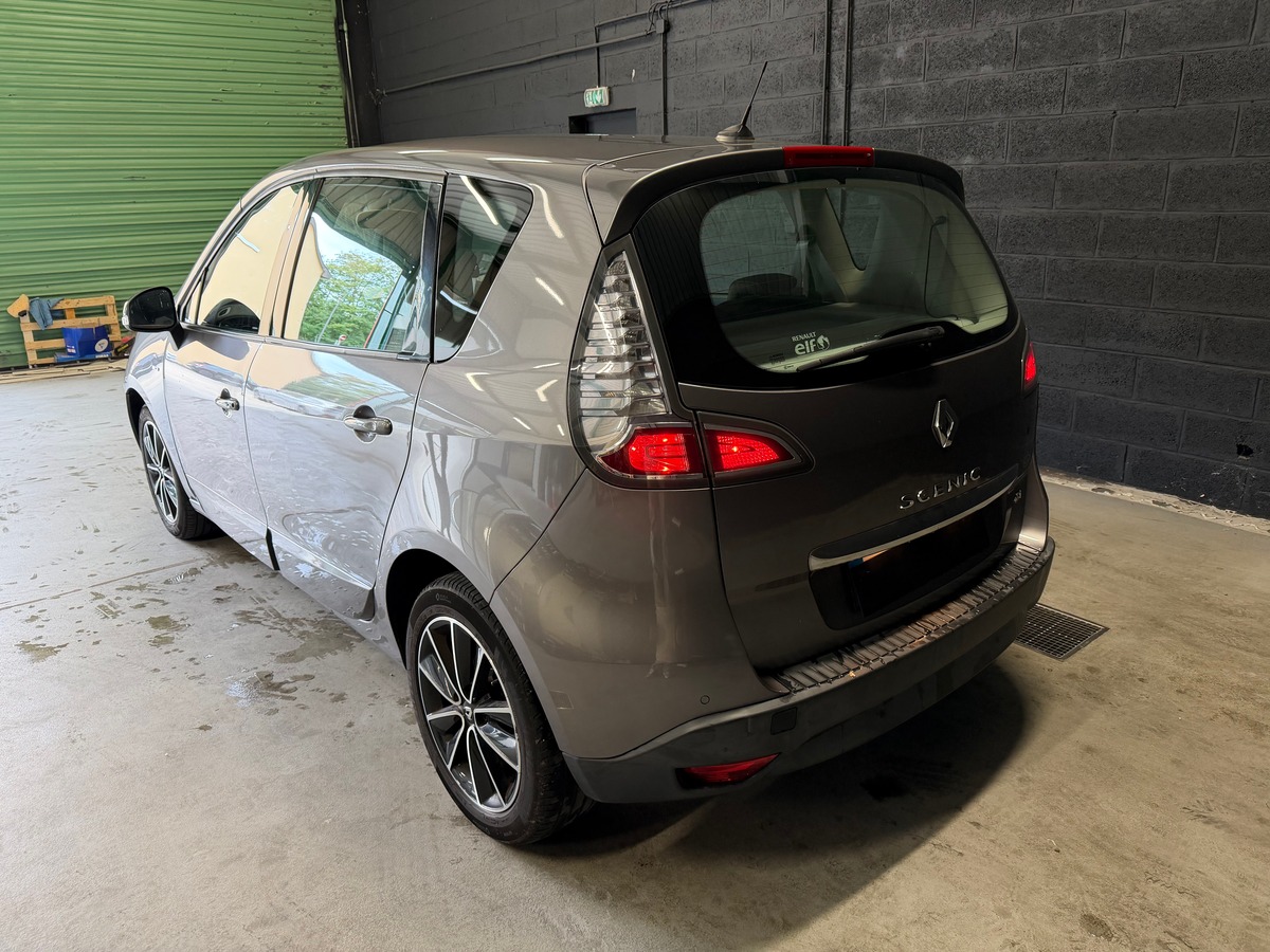 RENAULT Megane Scenic 1.9 dci EDC Bose 1ere Main / Kit distribution Ok
