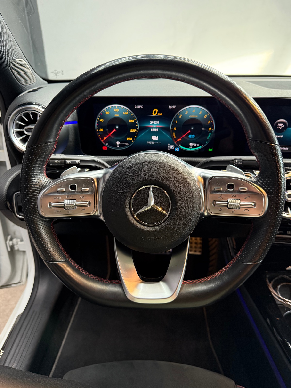 Mercedes Benz Classe A 250e 218CV AMG Line Garantie 1 an ✅