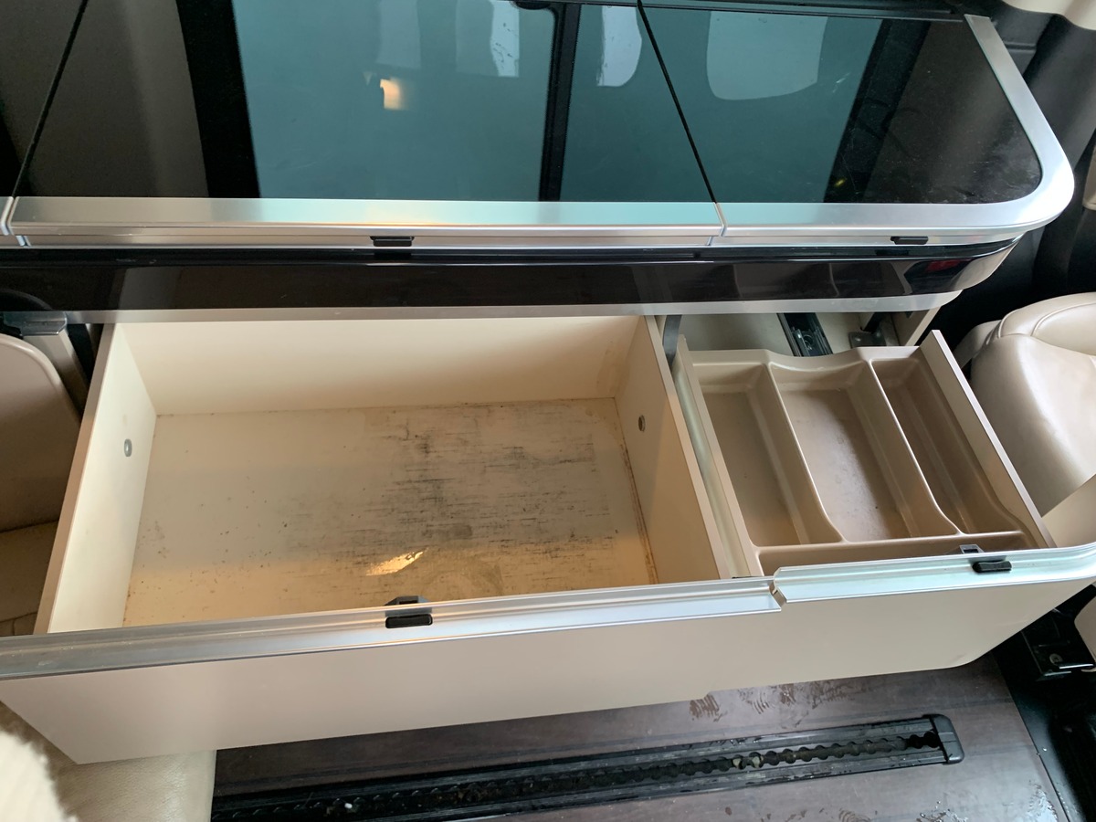 Mercedes-Benz Classe V 190 ch | Attelage | Caméra de recul | Avertisseur angles morts | 6 Places