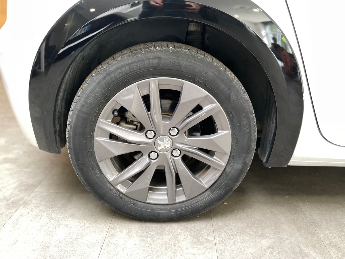 Peugeot 208 II e-208 136ch Allure Pack