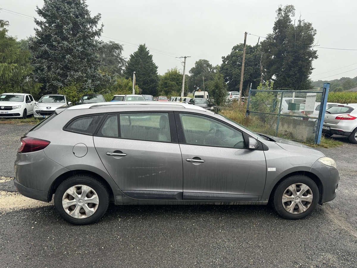 RENAULT Megane 3 estate 1.5 dci 105cv 235380km
