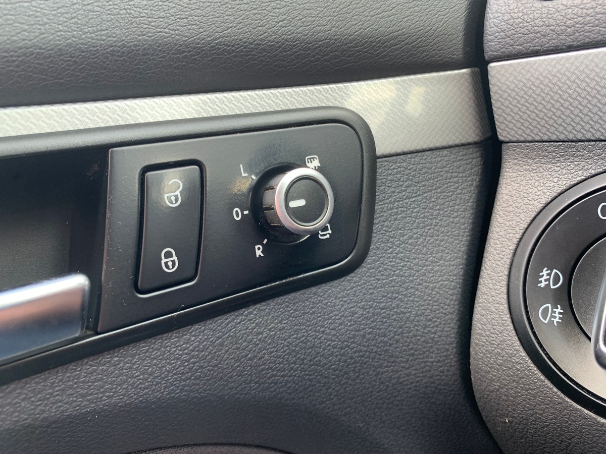 Volkswagen Touran 105 | Match | 7 Places | GPS | Régulateur vitesse | Bluetooth | Toit panoramique
