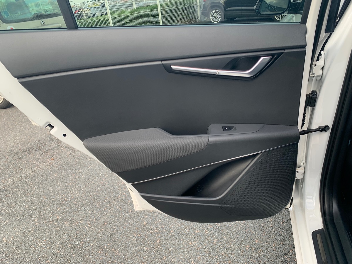 Kia Niro 141| PREMIUM | Pack Drive + | Garantie constructeur 2031 | Régulateur de vitesse adaptatif