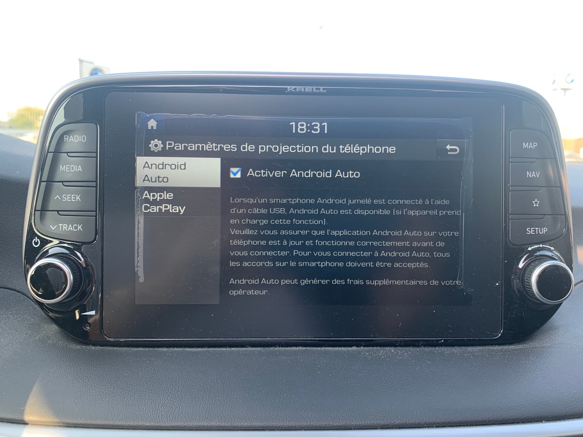 Hyundai Tucson 136 | Premium | Toit panoramique | Caméra recul | Siéges chauffants | Apple car Play