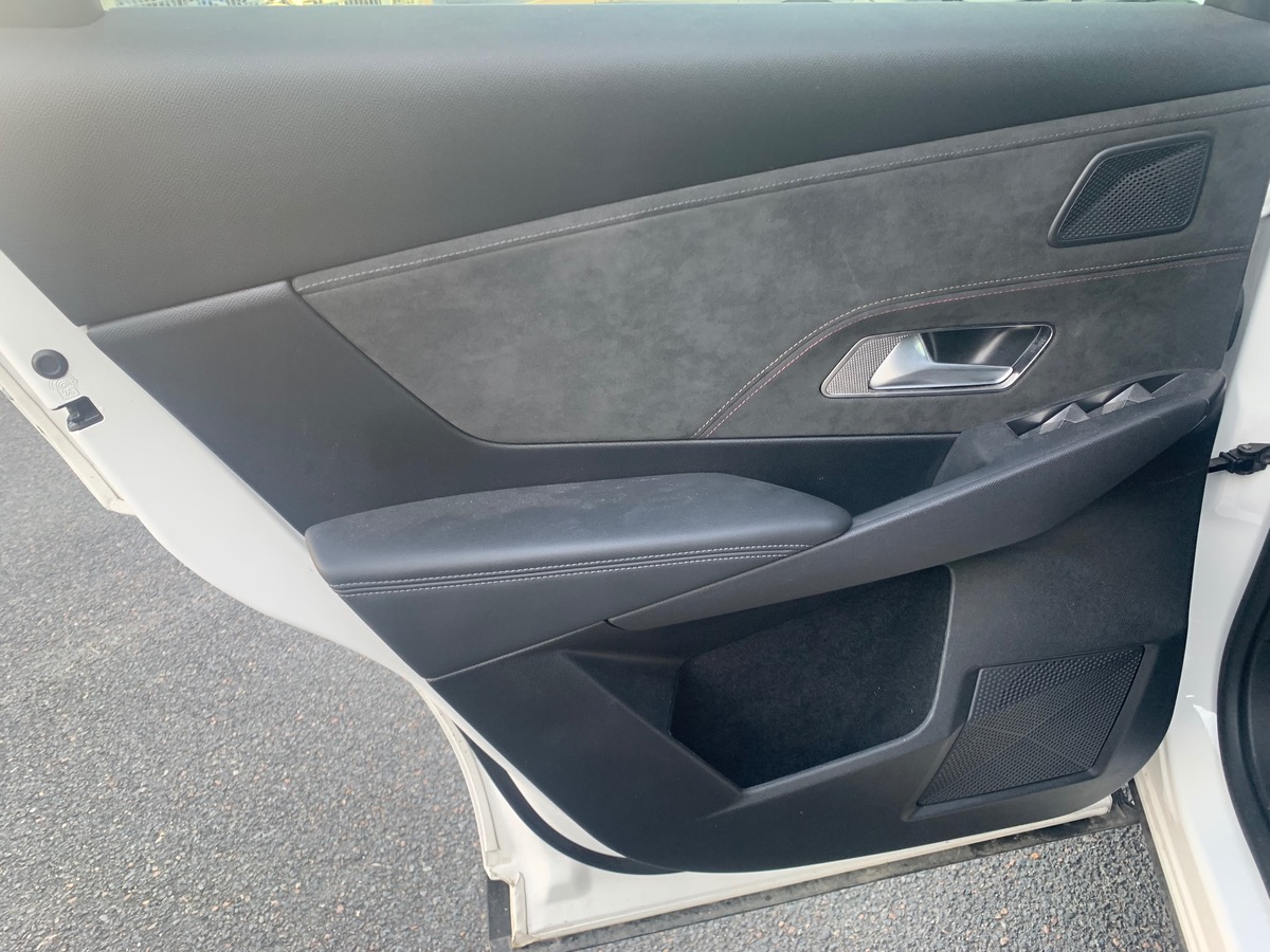 DS DS 7 130 ch | PERFORMANCE LINE + | Caméra de recul | Coffre mains-libres | Sièges électriques