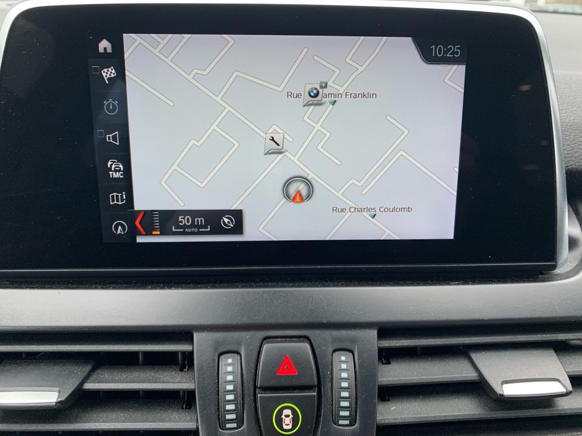 Bmw Série 2 ActiveTourer 136 ch | Luxury | Toit Panoramique | Démarrage sans clé | Hayon électrique