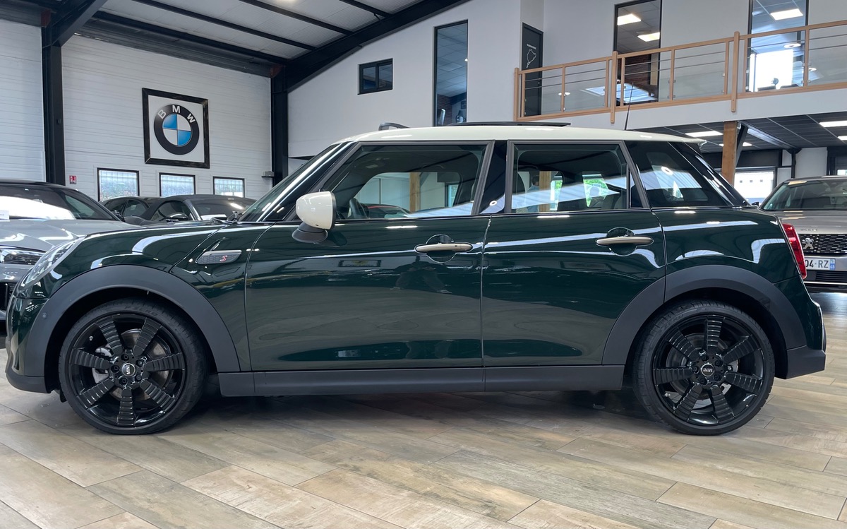 Mini Cooper S 5 PORTES 2.0 i DKG7 178 - TOIT OUVRANT/CARPLAY/SIEGES CHAUFFANTS - GARANTIE 2027