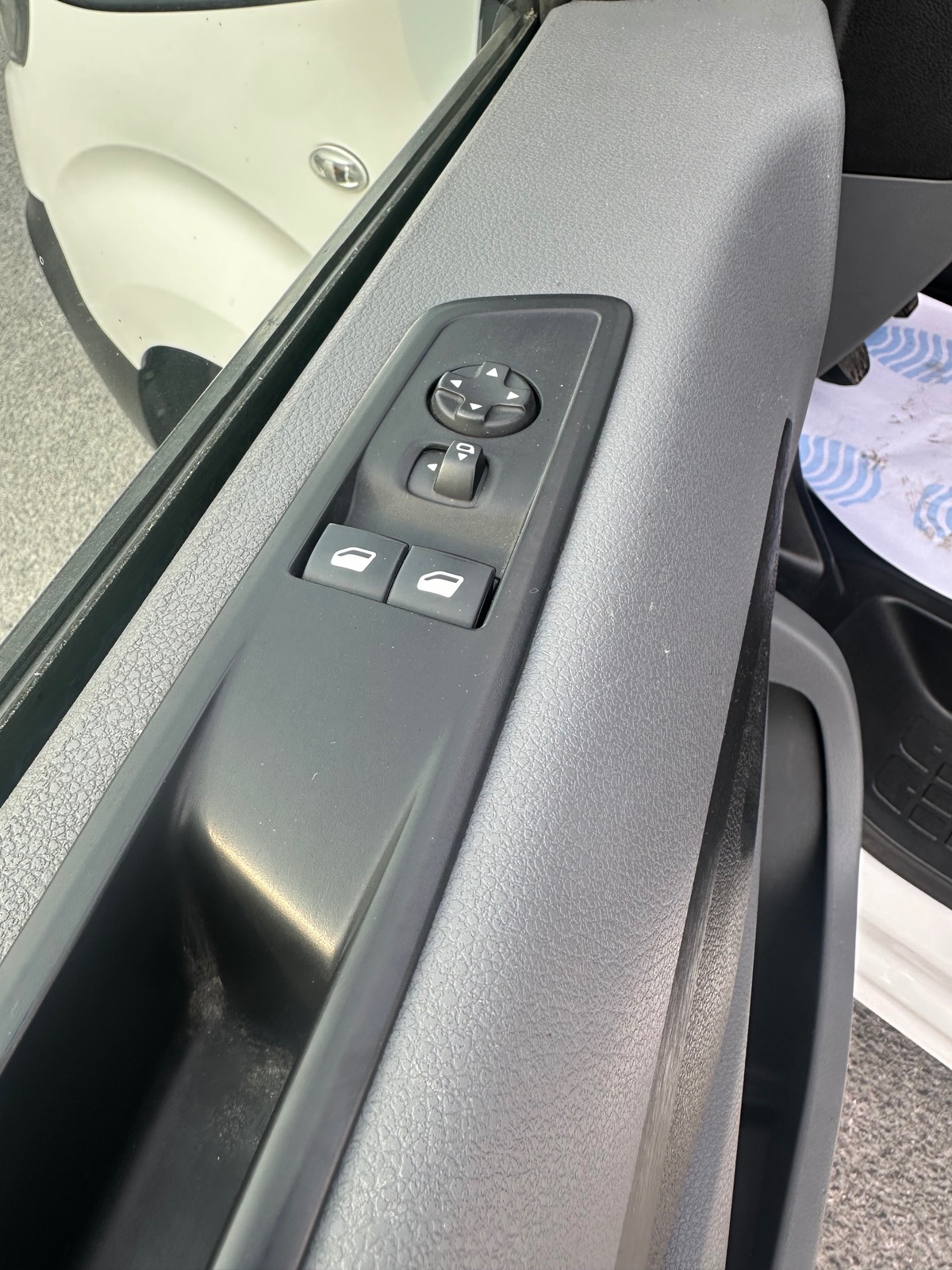 Peugeot Expert 2.0 BHDI 120CH PREMIUM / PRIX HORS TAXE