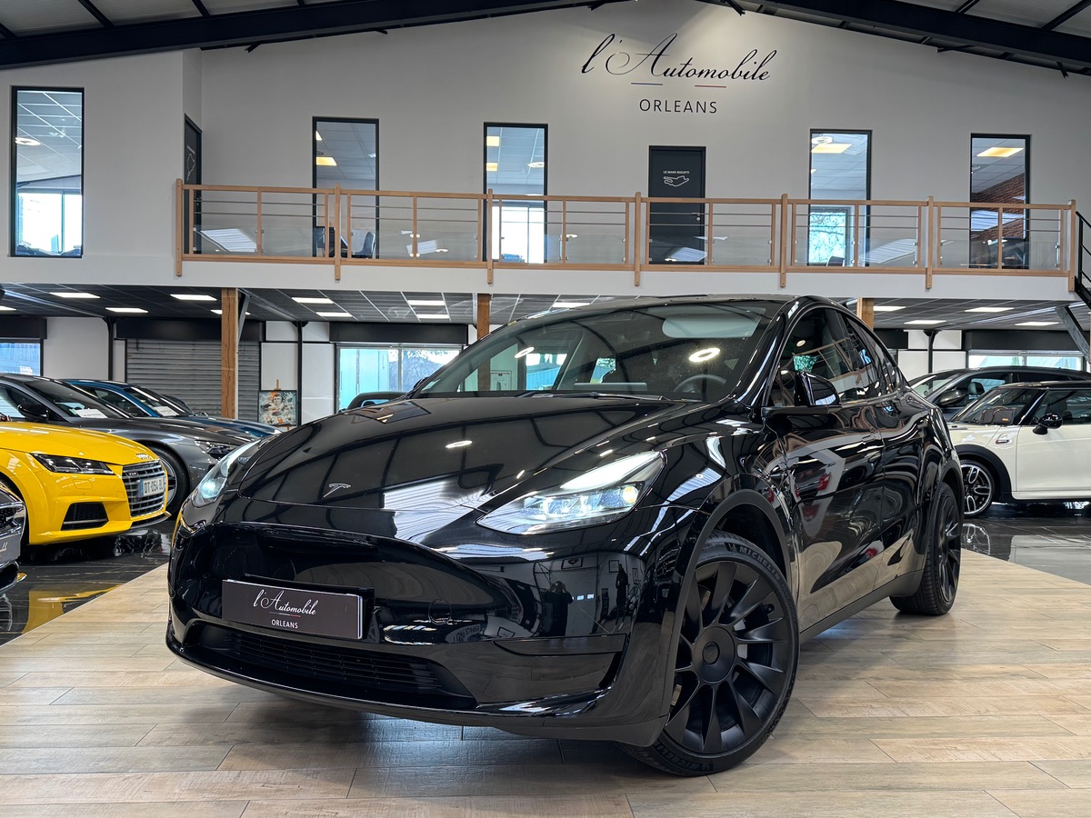 Tesla Model Y 347 cv PREMIÈRE MAIN AUTOPILOTE