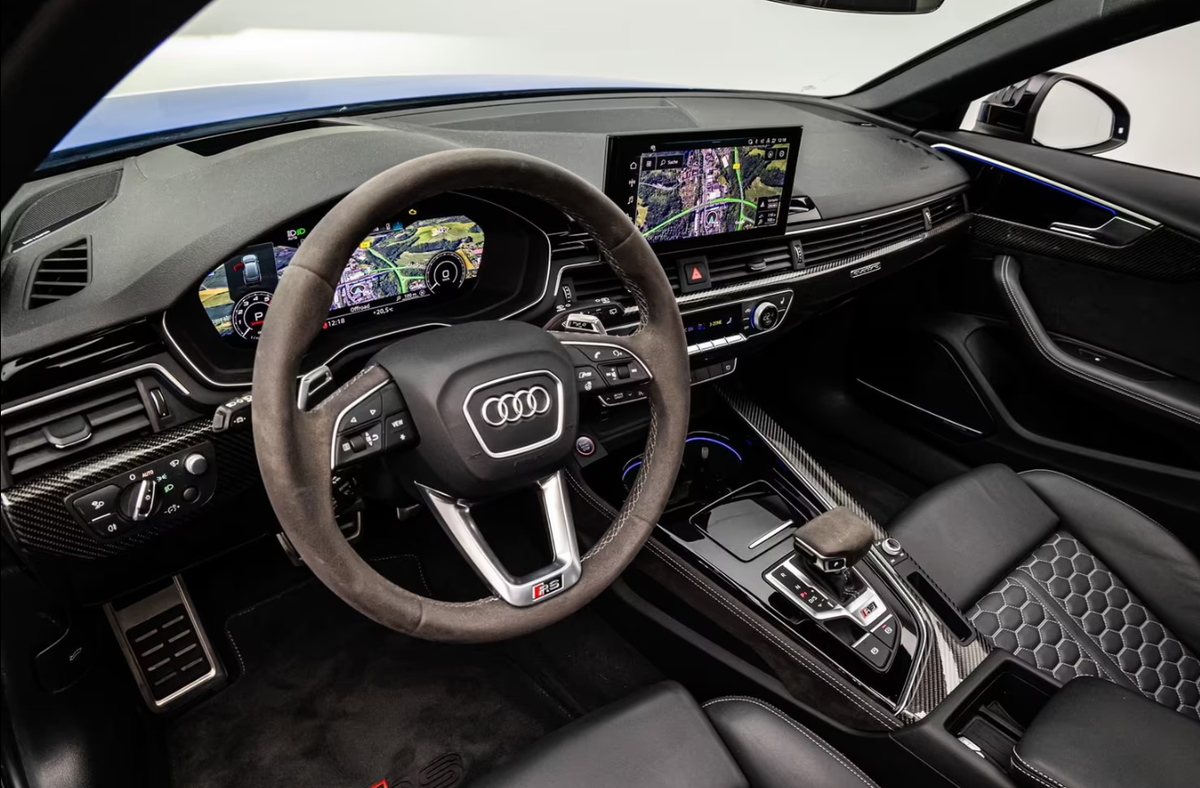 Audi RS4 Avant V 2.9 V6 TFSI 450ch quattro tiptronic 8 Bleu Nogaro Bang&Olufsen Toit ouvrant