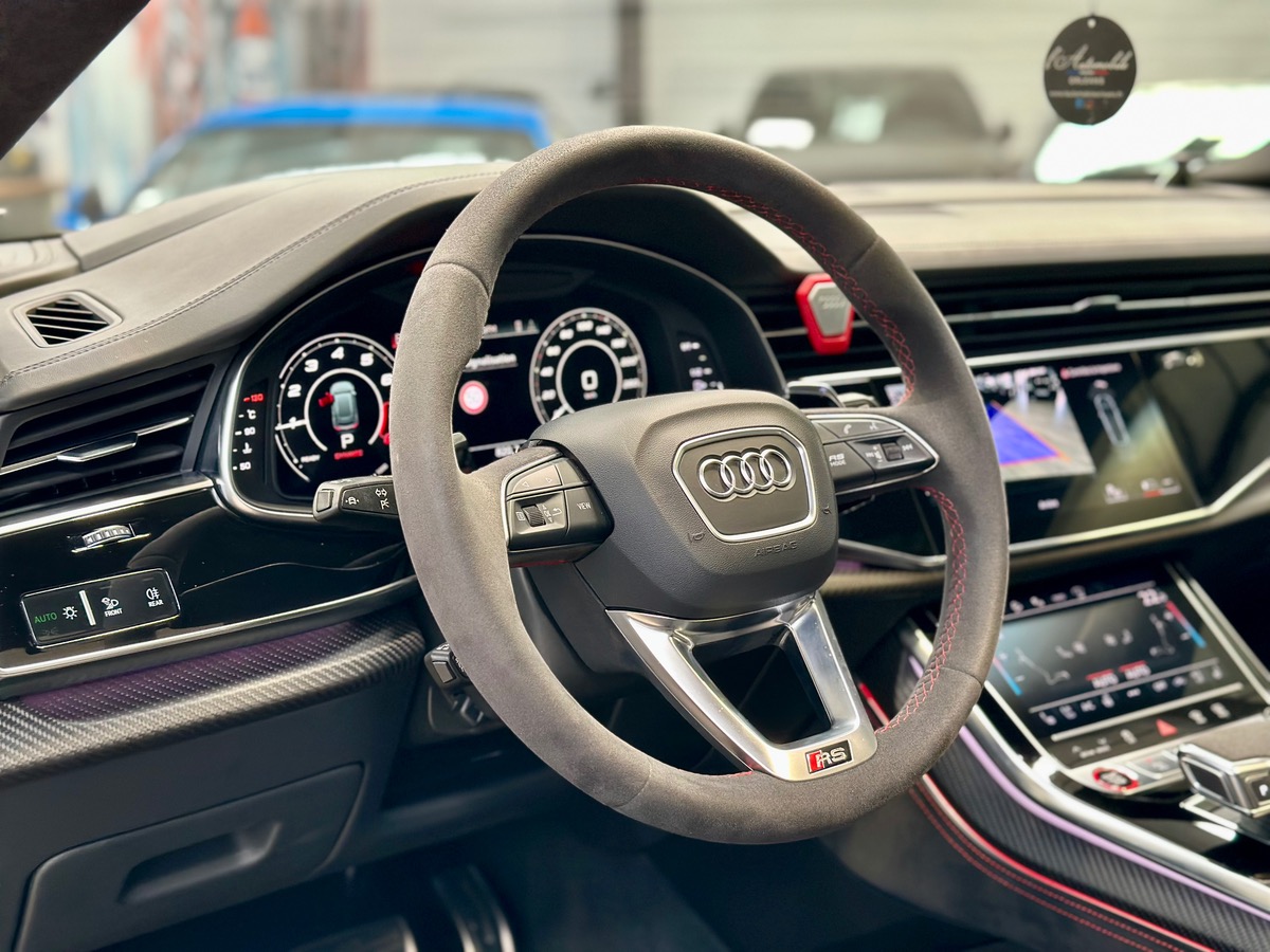 Audi RS Q8 4.0 TFSI 600 Quattro Tiptronic 8 Français u