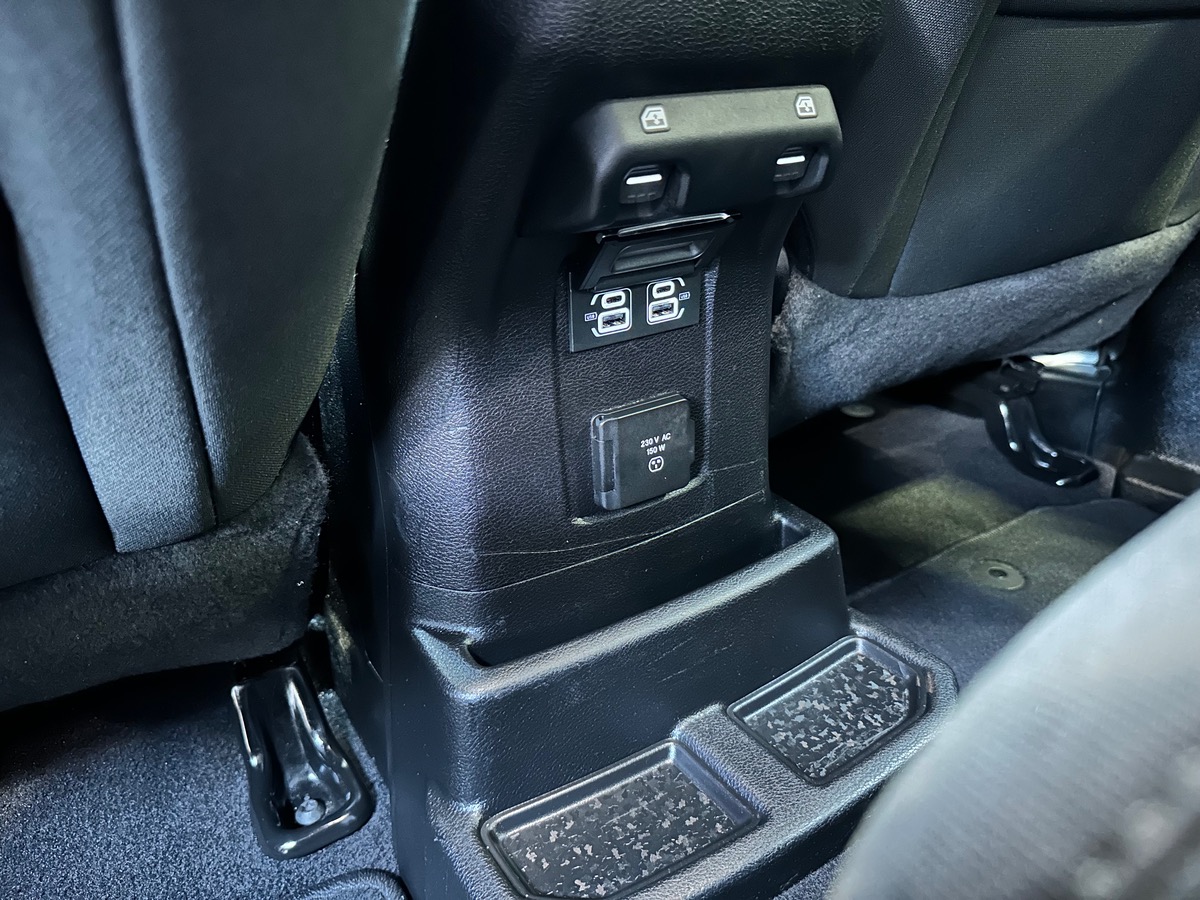 Jeep Wrangler IV 2.0 T 380 4XE Sahara 4WD