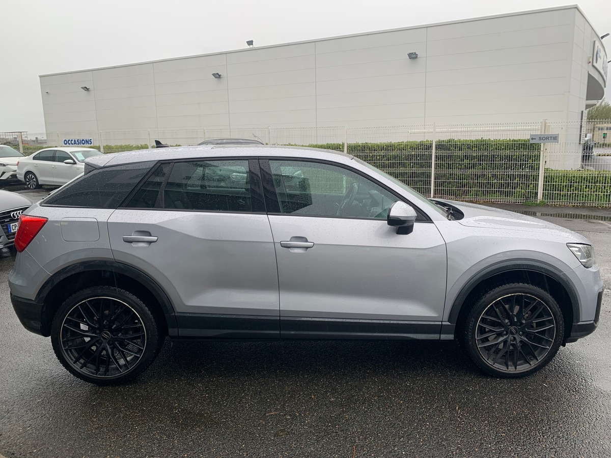 Audi Q2 115 ch | Sport | Toit ouvrant | Régulateur vitesse | Radar | Bluetooth | Coffre électrique