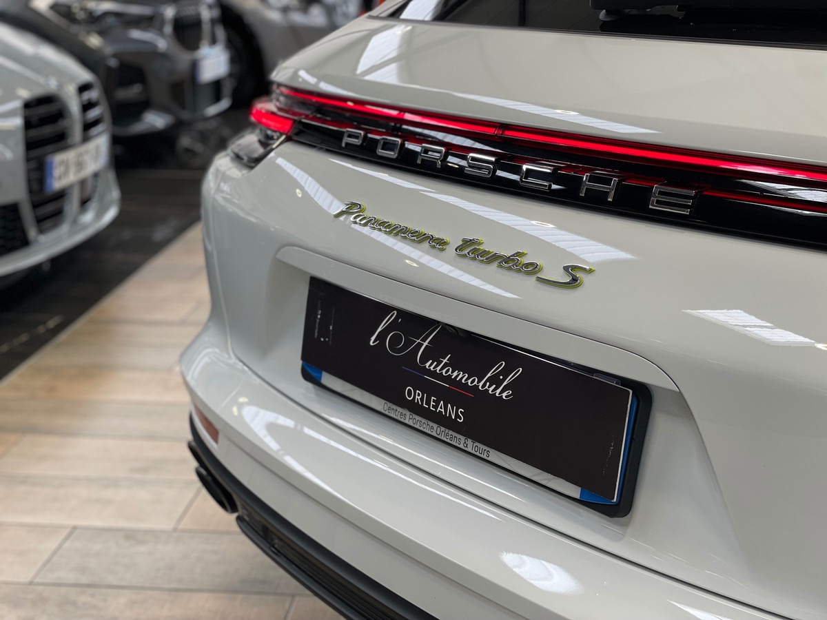 Porsche Panamera Spt Turismo TURBO S 680 FULL OPTIONS j
