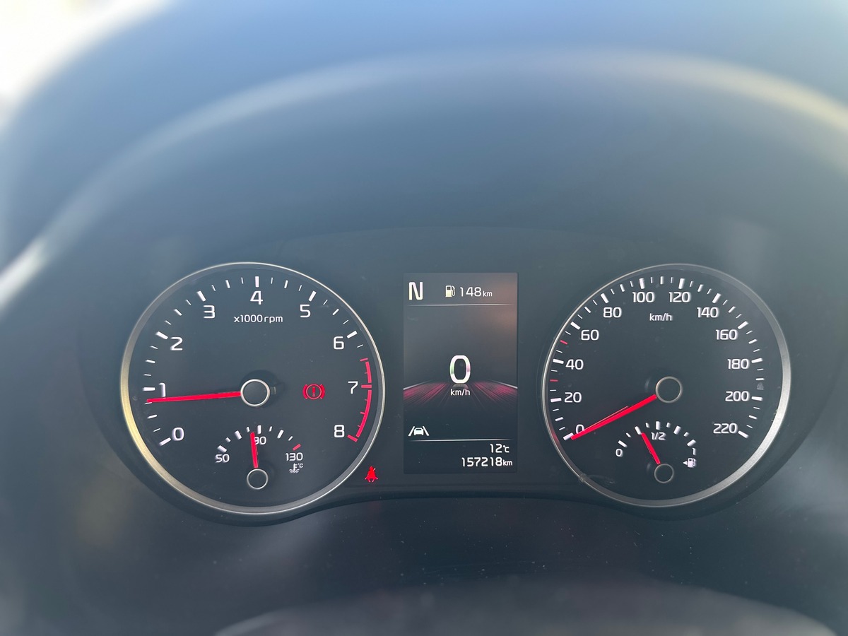 Kia Stonic Phase 2 1.0 T-GDi 100 cv EN TRÈS BON ÉTAT - CAMÉRA DE RECUL - CARPLAY