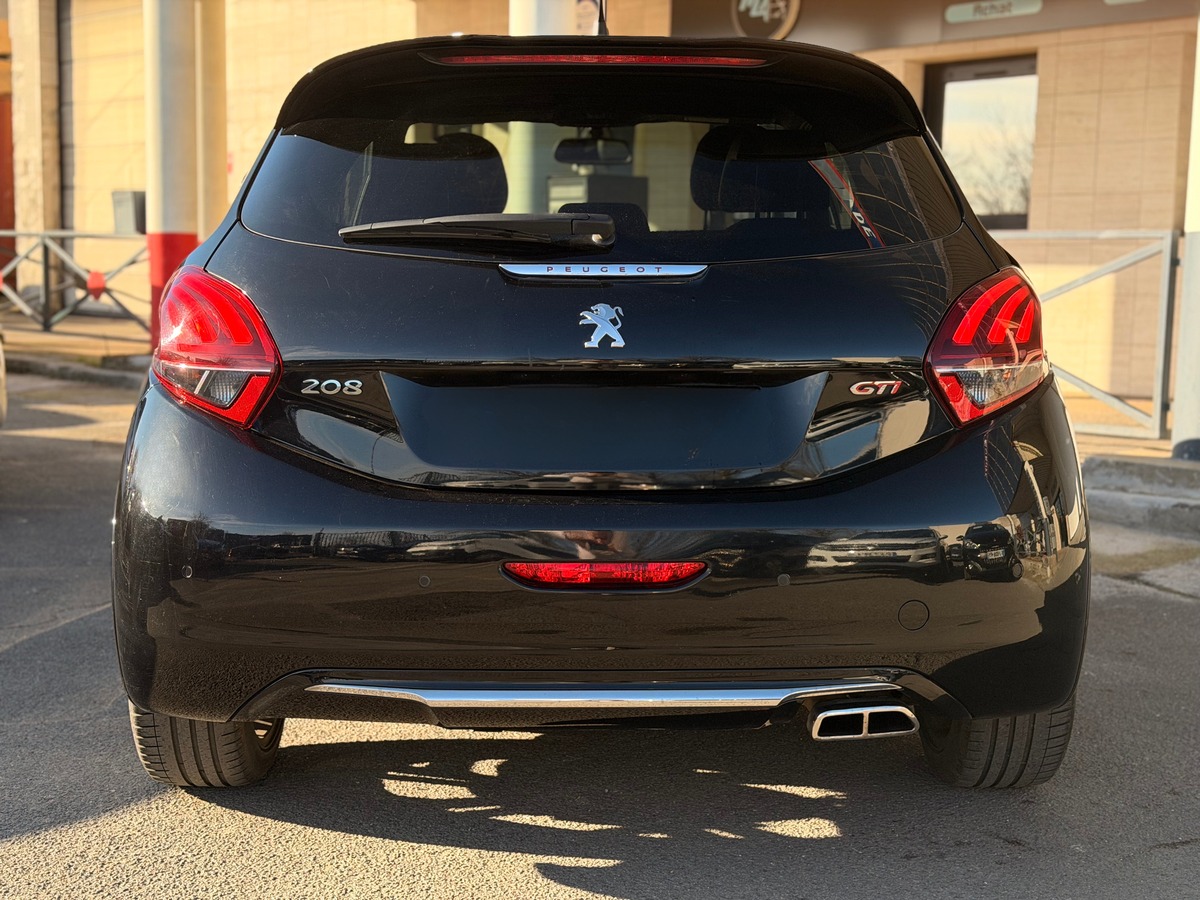 Peugeot 208 GTI Phase 2 1.6 THP 208 cv - Toit Pano - Entretiens
