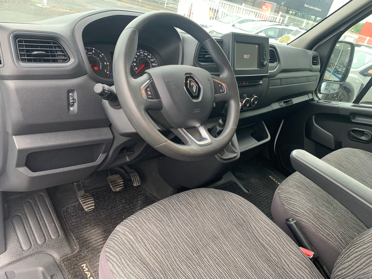 RENAULT Master 180 | L1 H1 | Première MAIN | TVA Récupérable | GRAND CONFORT | Caméra | Attelage