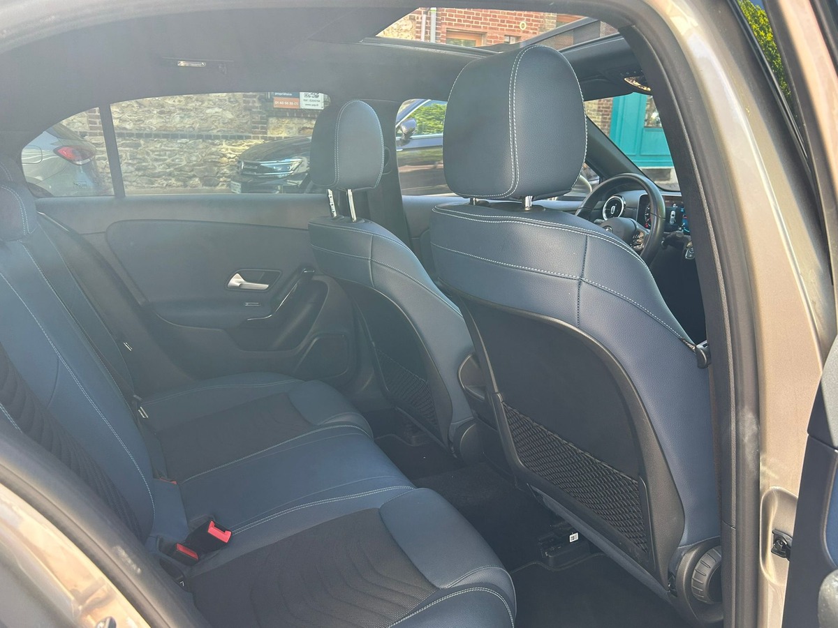 Mercedes-Benz Classe A IV 180 D STYLE LINE 7G-DCT