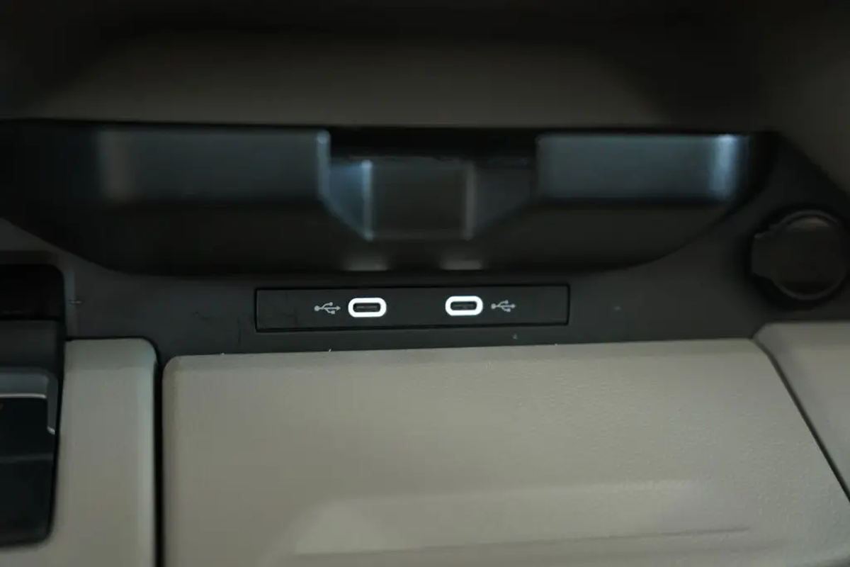 Volkswagen Multivan VII T7 2.0 TDI 150ch Style Long DSG7/7places/VO Allemand/Malus 8000e