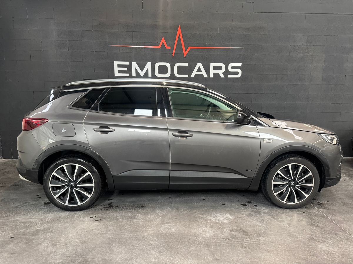 Opel Grandland X 1.6 HYBRID 225 ELITE
