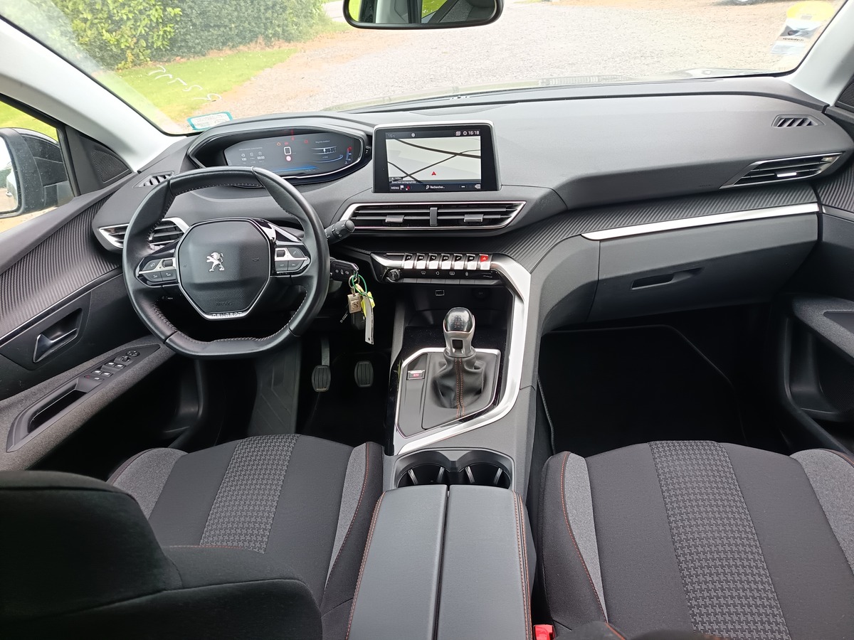 Peugeot 3008 1.5 BLUEHDI 130 CH ACTIVE BUSINESS GTIE 6MOIS