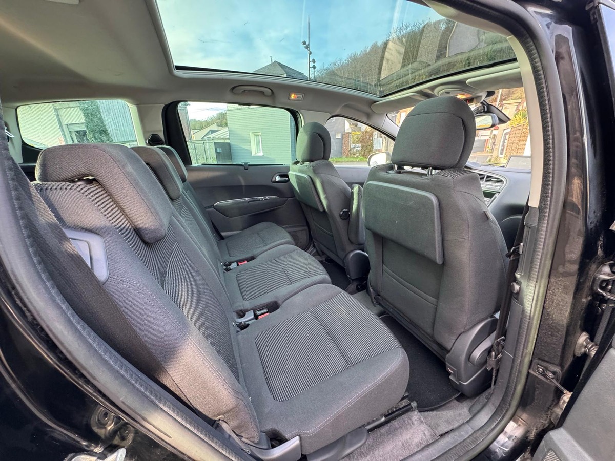 Peugeot 5008 1.6 E-HDI 115-7 Places-ALLURE-Boite Automatique-Garantie