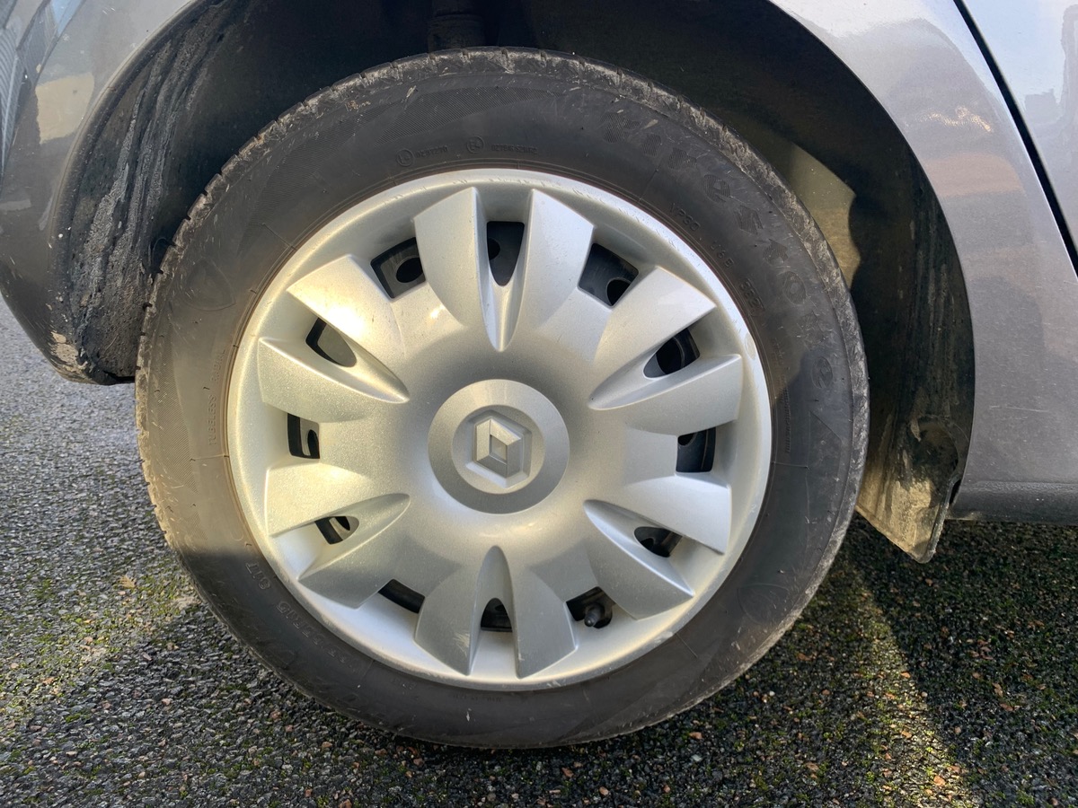 RENAULT Modus 75 ch | Dynamic | Climatisation | Roue de secours | Radio cd | Distribution  faite